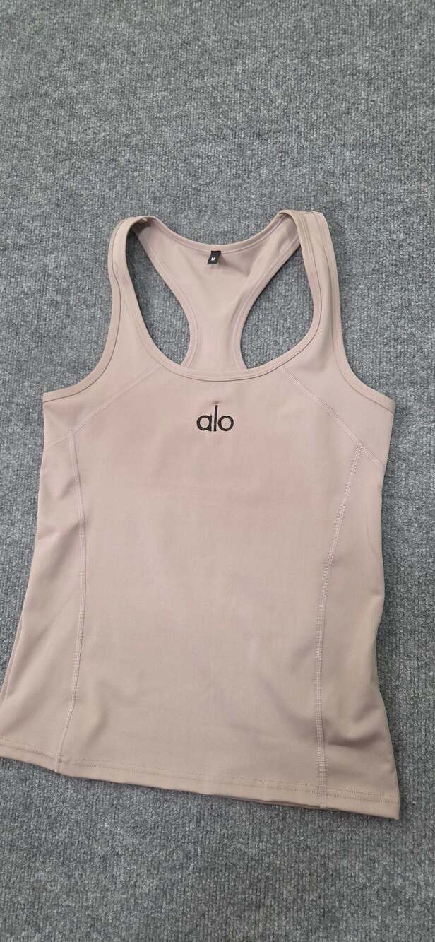 Alo Yoga Full Zip Hoodie and Tank Activewear Set 3-PCS - Picture 8 of 11
